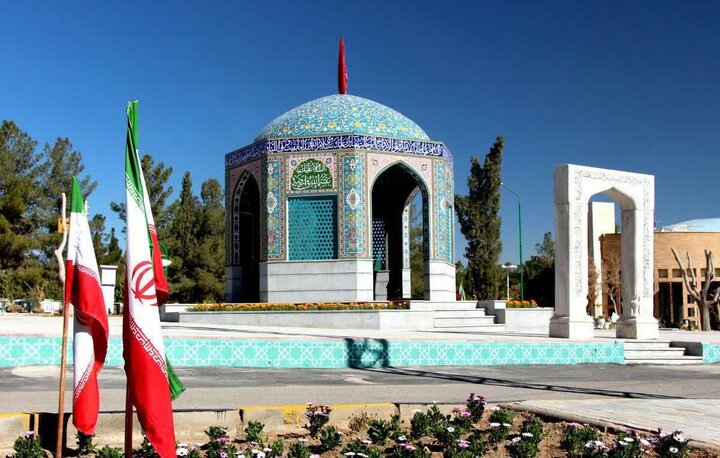 آغاز عملیات فضاسازی محوطه یادمان شهدای گمنام آرامستان باغ رضوان