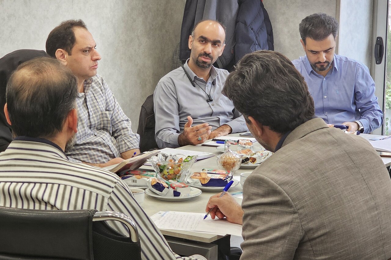 یکپارچهسازی خدمات سامانههای پاسخگویی ۱۳۷ و ۱۲۲ بررسی شد