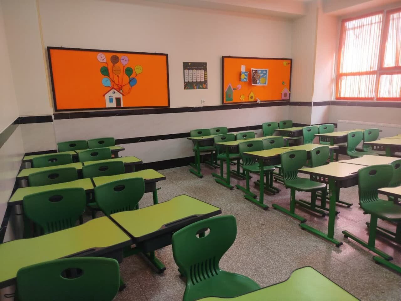 احداث ۱۷۱ کلاس درس به همت خیران / آغاز ساخت مدرسهای پس از ۷ سال توقف