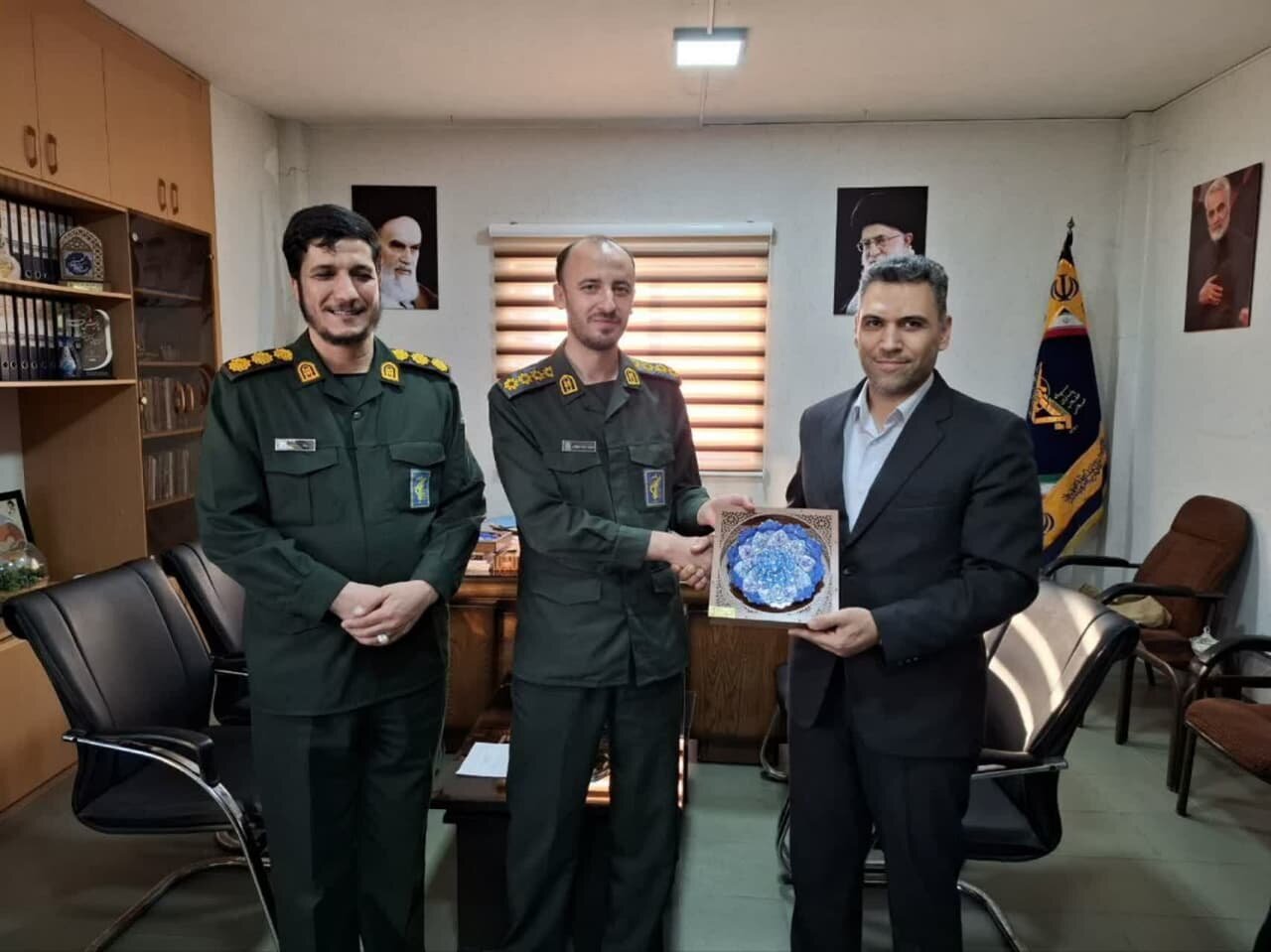 بسیج در تمام صحنهها یاور محرومان بوده است