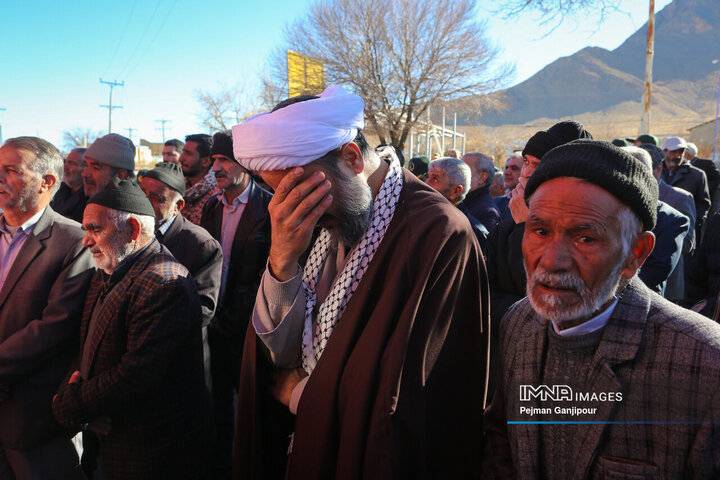 کاروان اهالی بهشت در داران، دامنه، بویین‌و‌میاندشت و چادگان