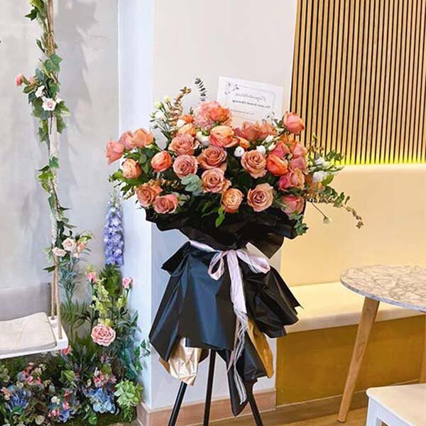 خرید گل نمایشگاهی