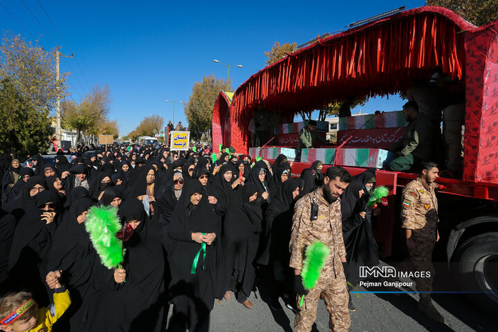 کاروان اهالی بهشت در شهرهای نجف‌آباد، تیران‌و‌کرون، گلدشت و کهریزسنگ