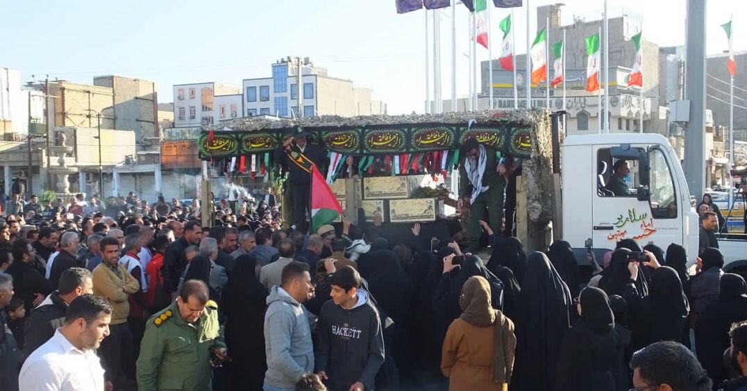 سنگتمام گچسارنیها در استقبال از لالههای خوشنام+تصاویر