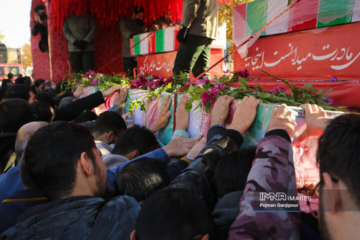 دانشگاه اصفهان میزبان کاروان اهالی بهشت