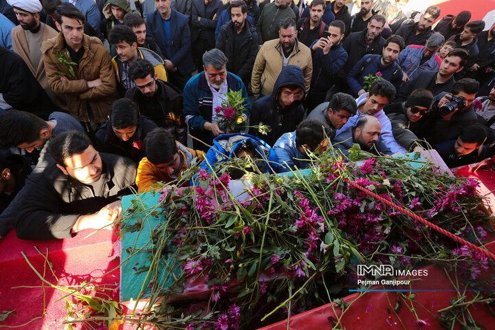 دانشگاه اصفهان میزبان کاروان اهالی بهشت