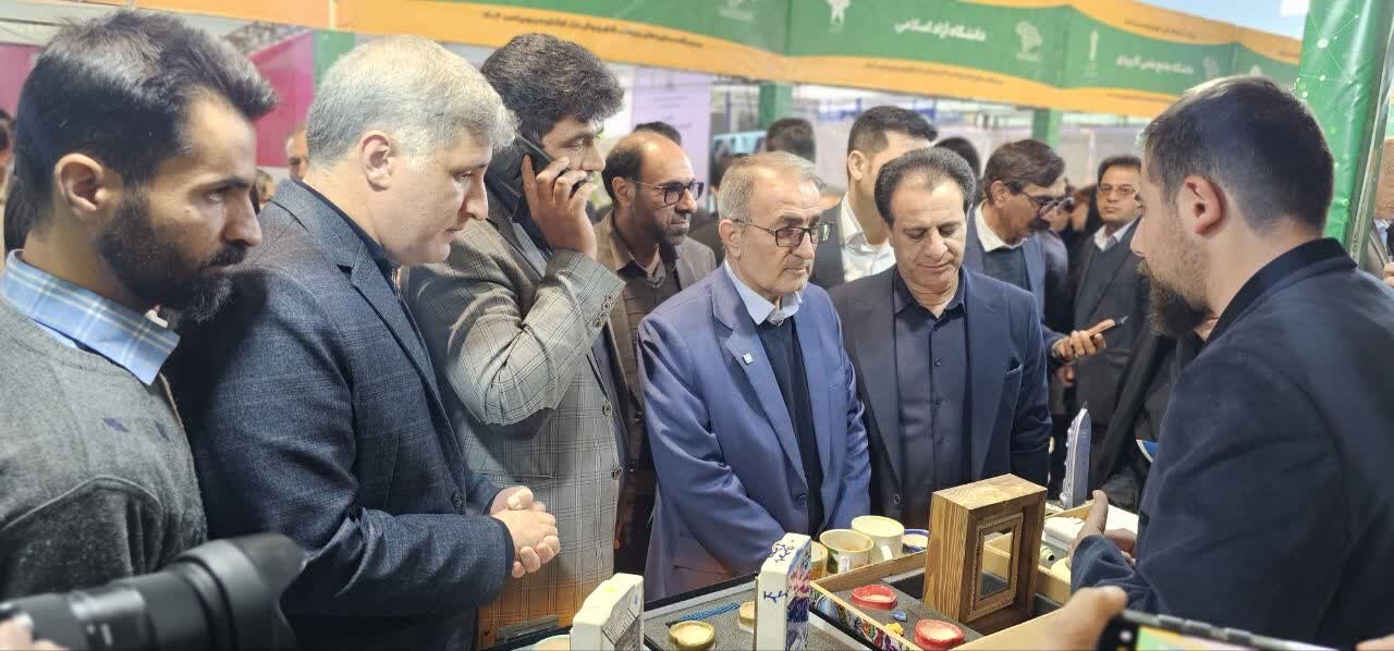 حمایت از شرکتهای دانشبنیان موجب رشد تولید و اشتغال میشود