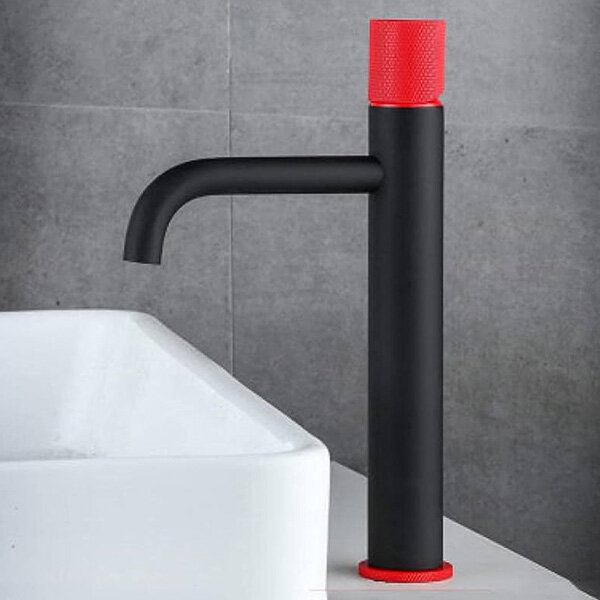 شیر روشویی پایه بلند یا معمولی: کدام برای سرویس شما مناسب تر است؟ شیر روشویی پایه بلند یا معمولی: کدام برای سرویس شما مناسب تر است؟