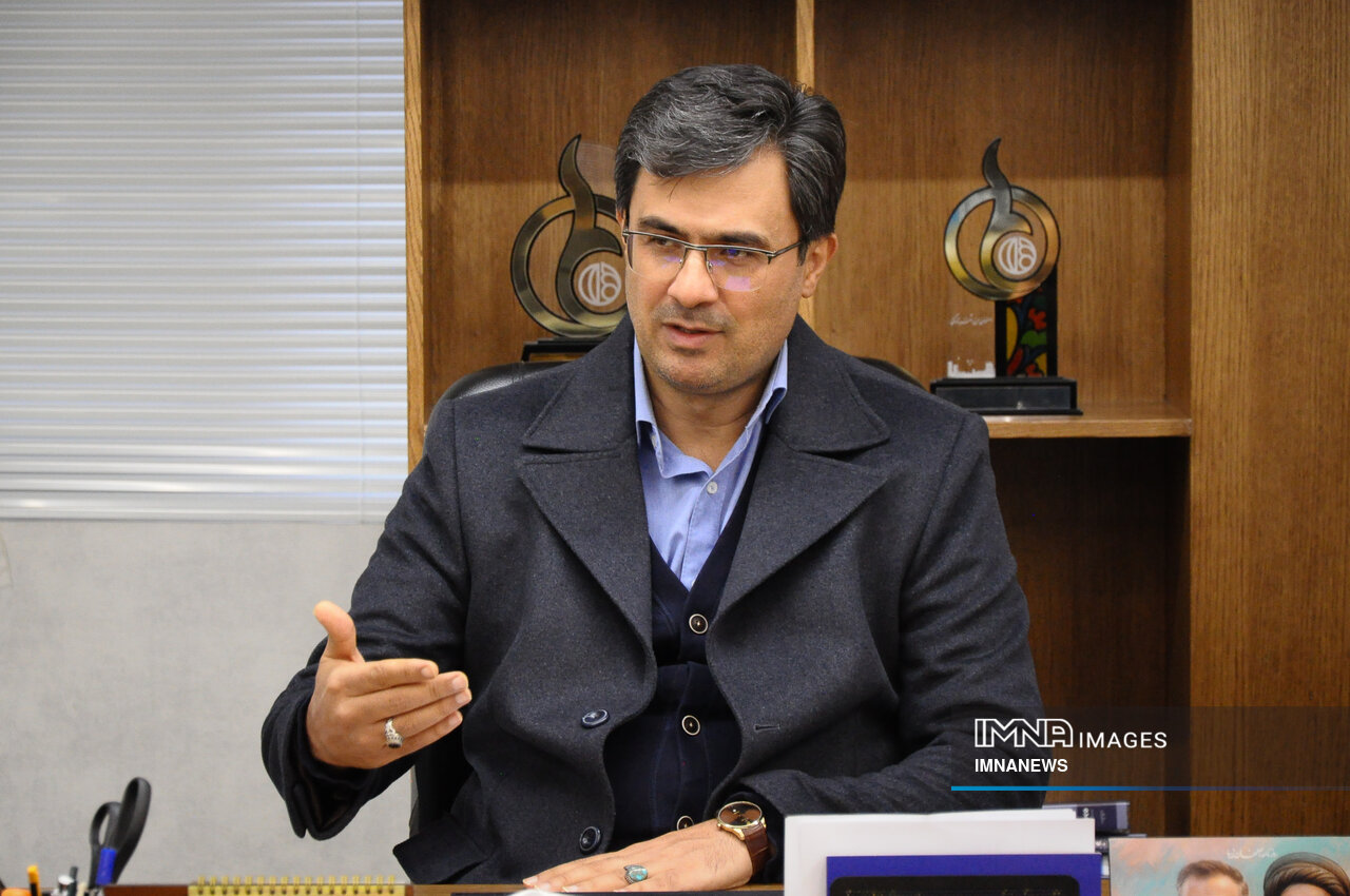 ارزشآفرینی از داراییهای فناورانه شهرداری در طرح «فاوا +۲۲»/توسعه فیبر نوری در شهر اصفهان