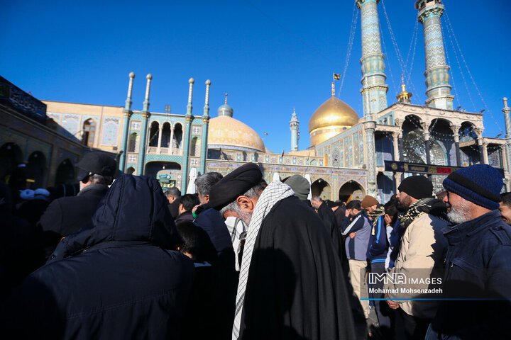 تشییع پیکر مطهر شهدای گمنام در قم