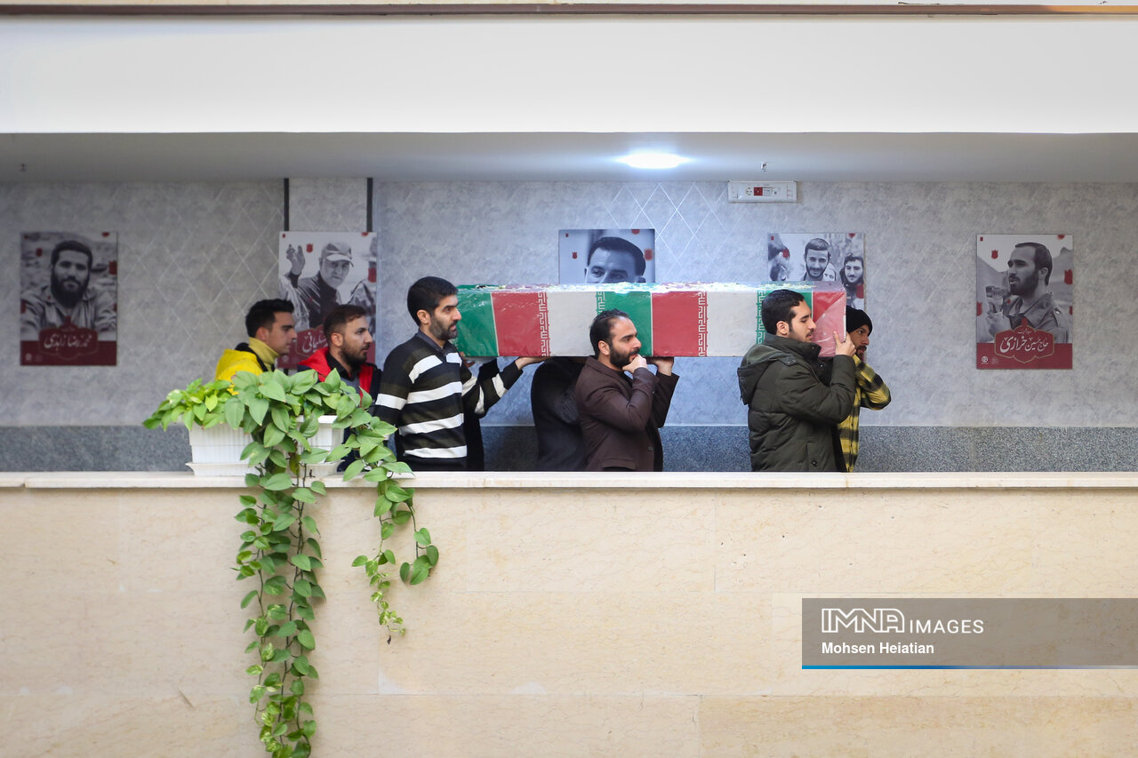 میزبانی اهالی رسانه از پیکر شهید گمنام