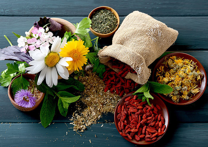 اما و اگرهای مصرف ترکیبی گیاهان دارویی