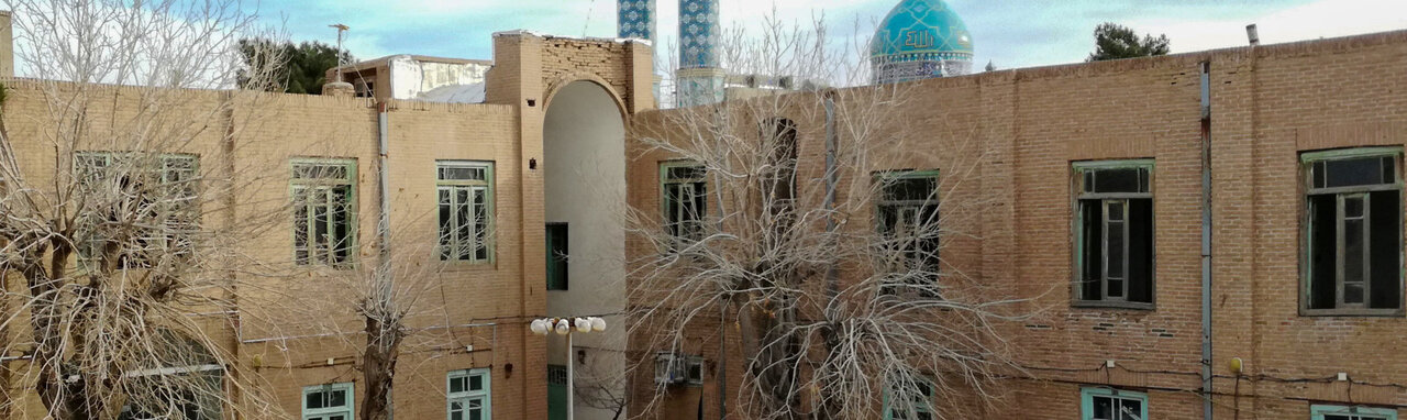 مدرسههایی که خشت به خشتش معلم تاریخ است