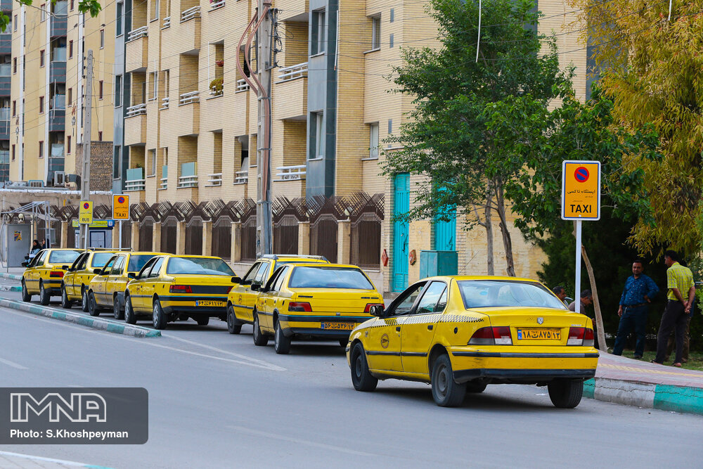 مثنوی هفتادمَن مشکلات تاکسیرانان رشت