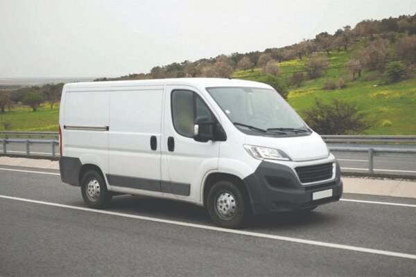 چگونه یک ون اجارهای را متناسب با نیازهای سفر خود انتخاب کنیم؟