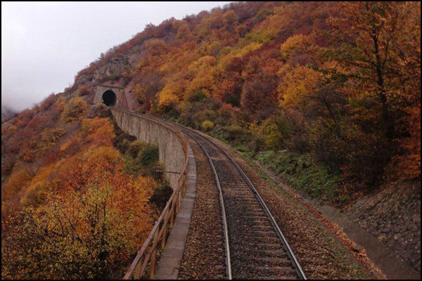 سوار بر قطار گردشگری در زیباترین مسیرهای ریلی‌ ایران