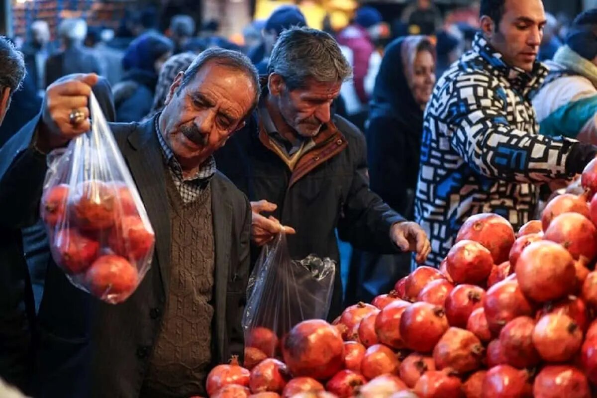 از هنداونه تا آجیل، نگاهی به تغییرات بازار شب یلدا