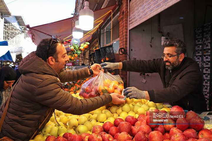 بازار داغ شب یلدا