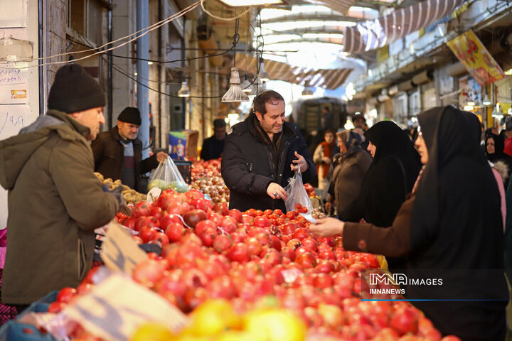 بازار داغ شب یلدا