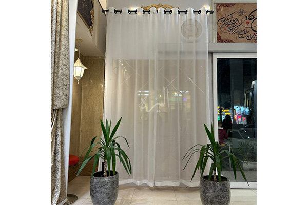 مقایسه پرده حریر ساده با پرده حریر شاین و حریر بافت دار مقایسه پرده حریر ساده با پرده حریر شاین و حریر بافت دار