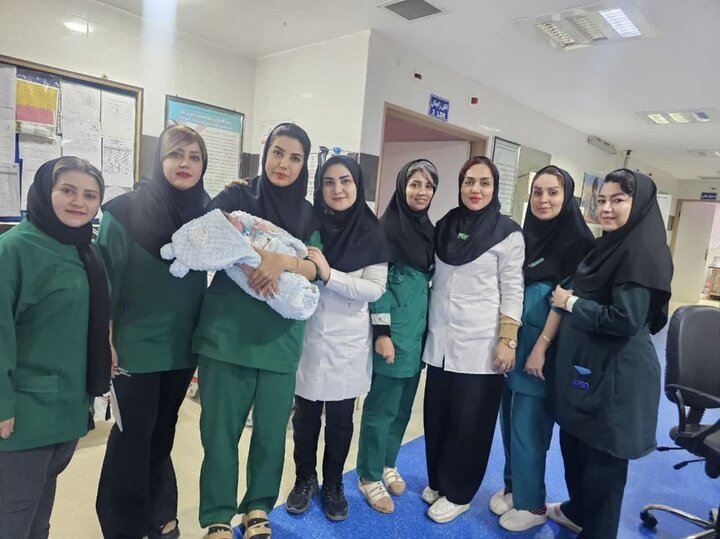 تولد نوزاد ۵ کیلویی در جوانرود