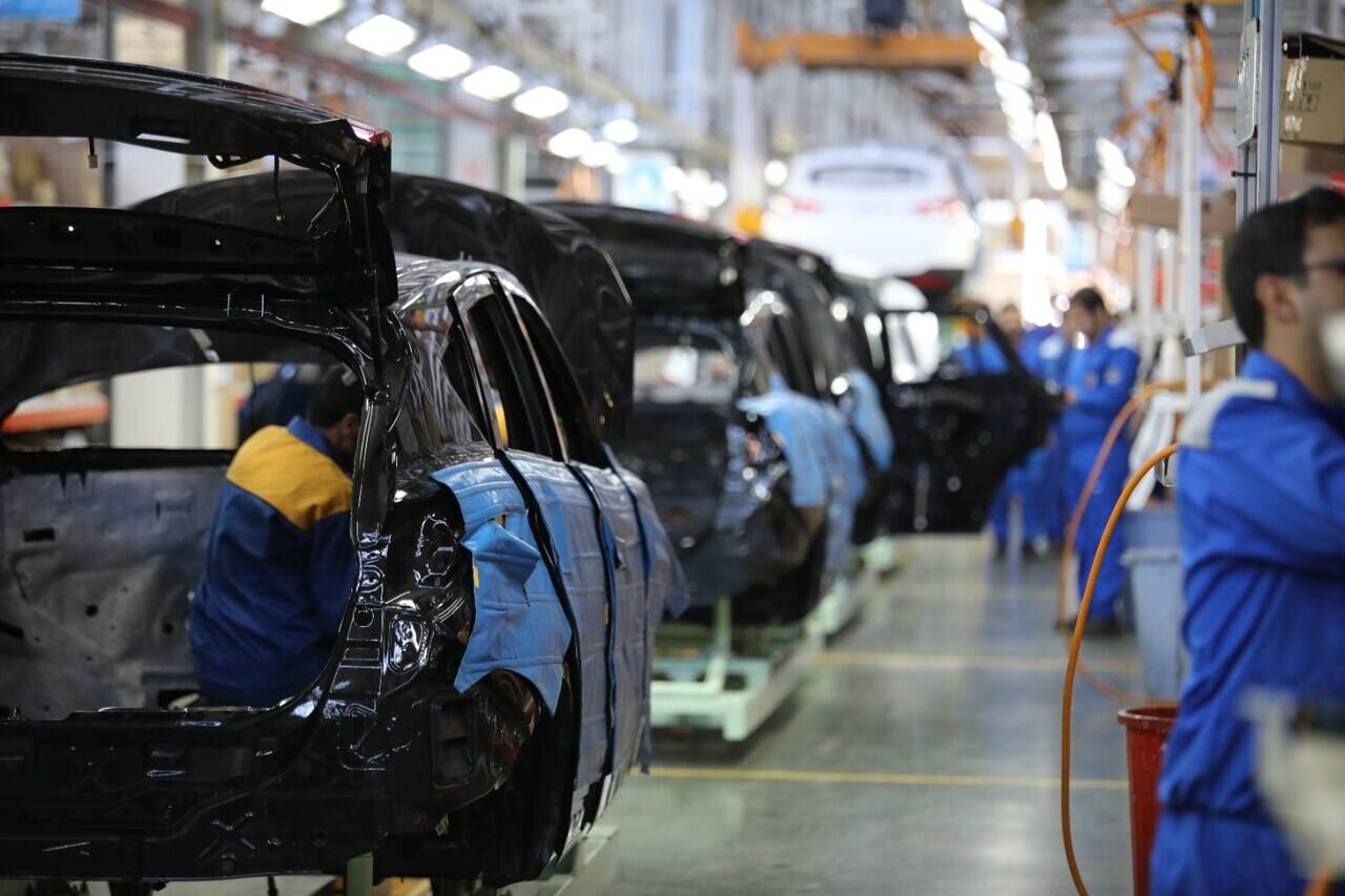 تقاضای داغ، تحویل سرد؛ چالشهای پیشروی بازار خودرو