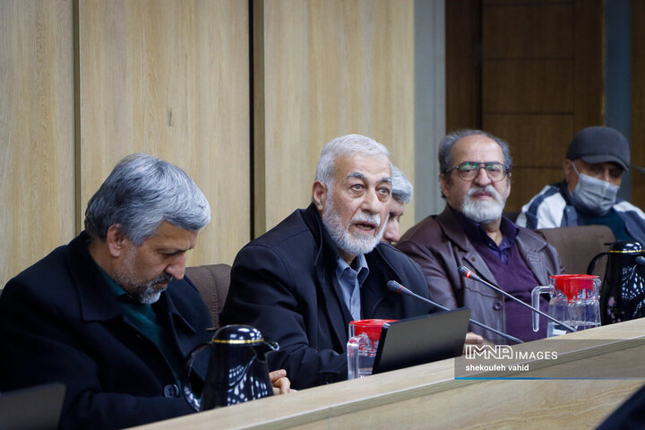 نشست نماینده مجلس شورای اسلامی با نخبگان اصفهانی