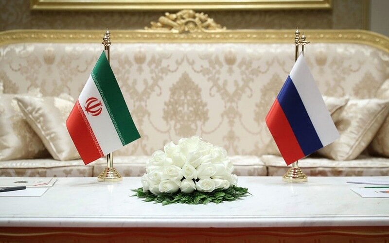 Lavrov: Russia Closely Watching Explosive Iran-US Situation
