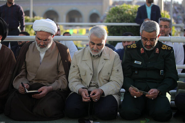 از لبخند نماز عید فطر تا اشک‌های فراق