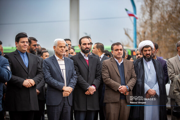 آیین ورود ۳۷ دستگاه اتوبوس جدید شهری به ناوگان حمل‌ونقل عمومی اصفهان