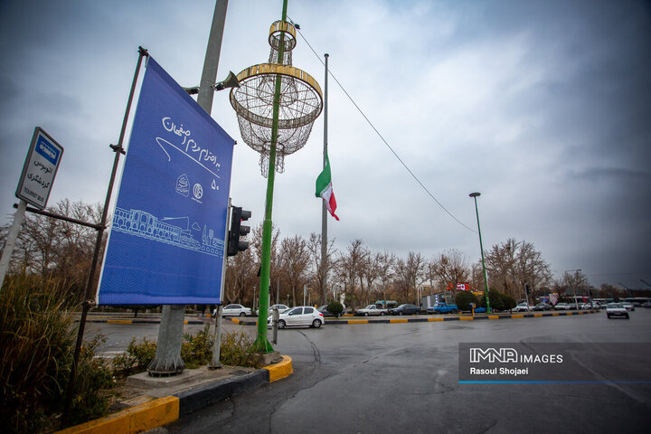 آیین ورود ۳۷ دستگاه اتوبوس جدید شهری به ناوگان حمل‌ونقل عمومی اصفهان