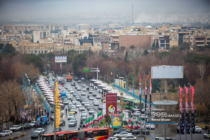 آیین ورود ۳۷ دستگاه اتوبوس جدید شهری به ناوگان حمل‌ونقل عمومی اصفهان