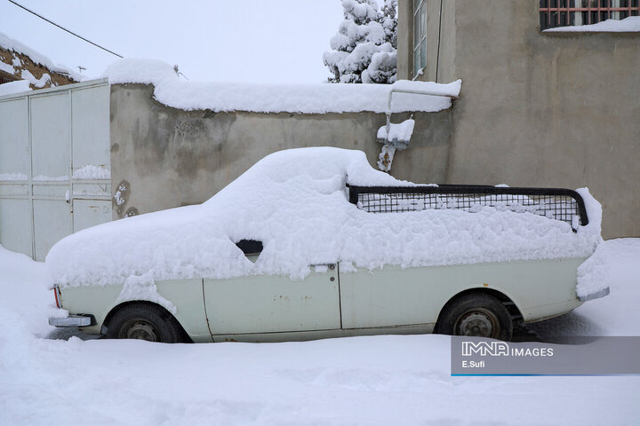 طبیعت برفی روستای «مهرآباد» اراک