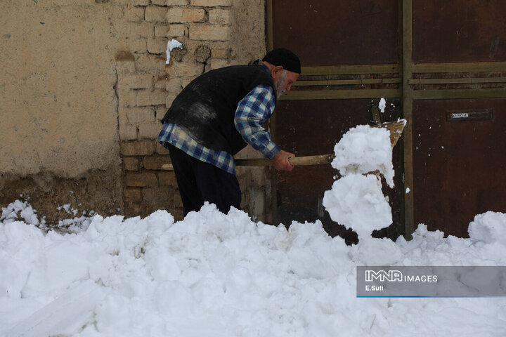طبیعت برفی روستای «مهرآباد» اراک