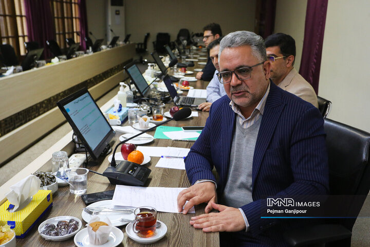 سهم فضای سبز اصفهان از منابع آب زیرزمینی تنها ۲.۵ درصد است
