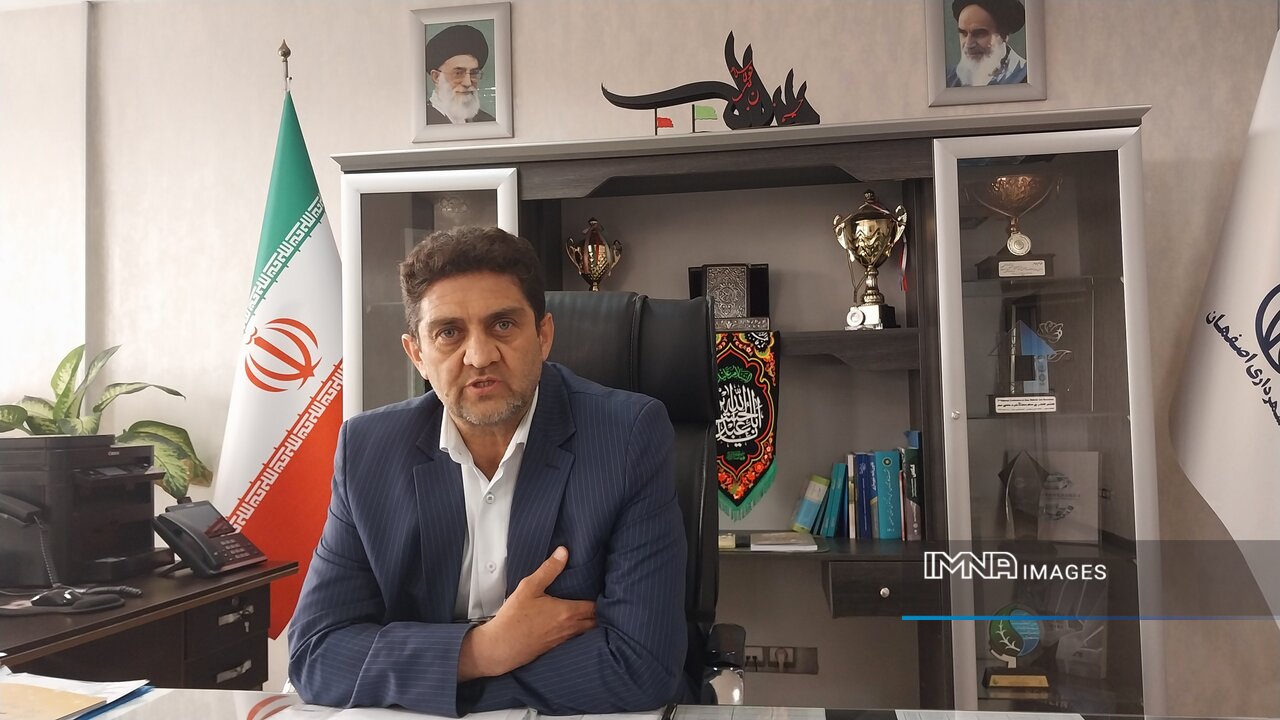 بیش از ۵۰۰ قرارداد فعال در شهر اصفهان داریم/ ساماندهی ورودی نصفجهان با احداث زیرگذر حصه