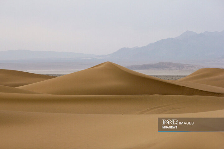 سفر به دنیای سکوت و ستاره‌ها در کویرهای‌ ایران