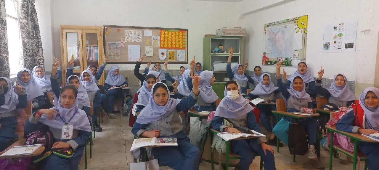 وقتی خلاقیت یک معلم، دانشآموزان را به سازندگان دانش تبدیل میکند