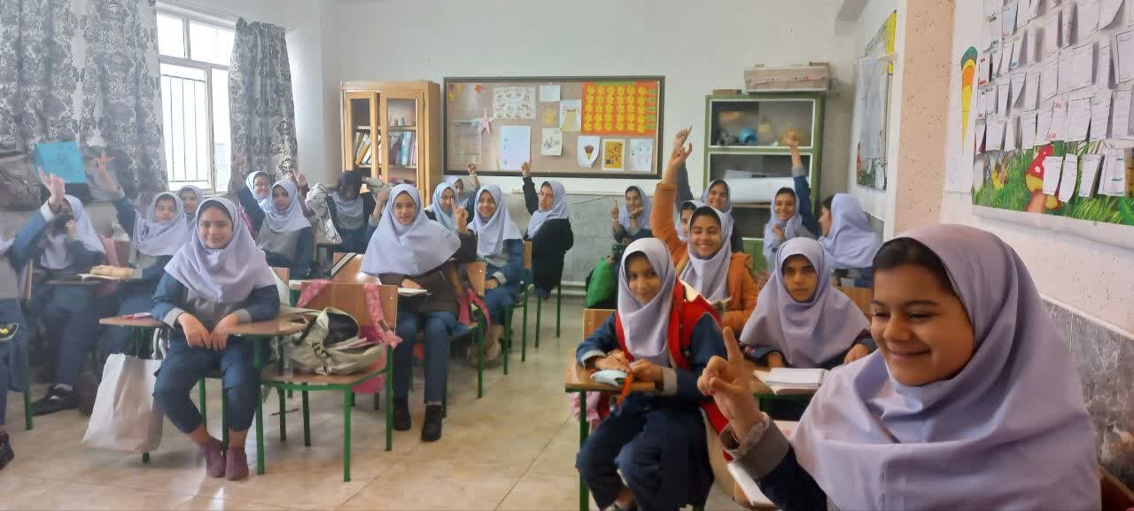 وقتی خلاقیت یک معلم، دانشآموزان را به سازندگان دانش تبدیل میکند