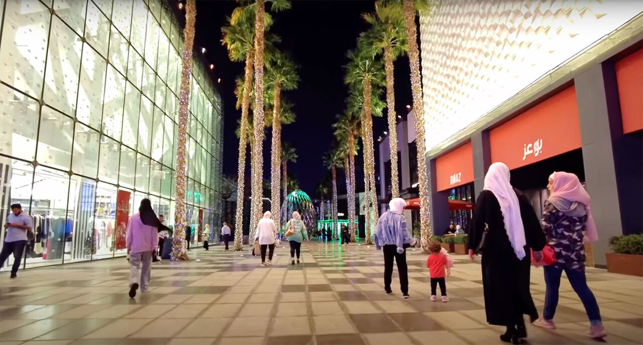 ترویج پیادهروی به سبک دبی