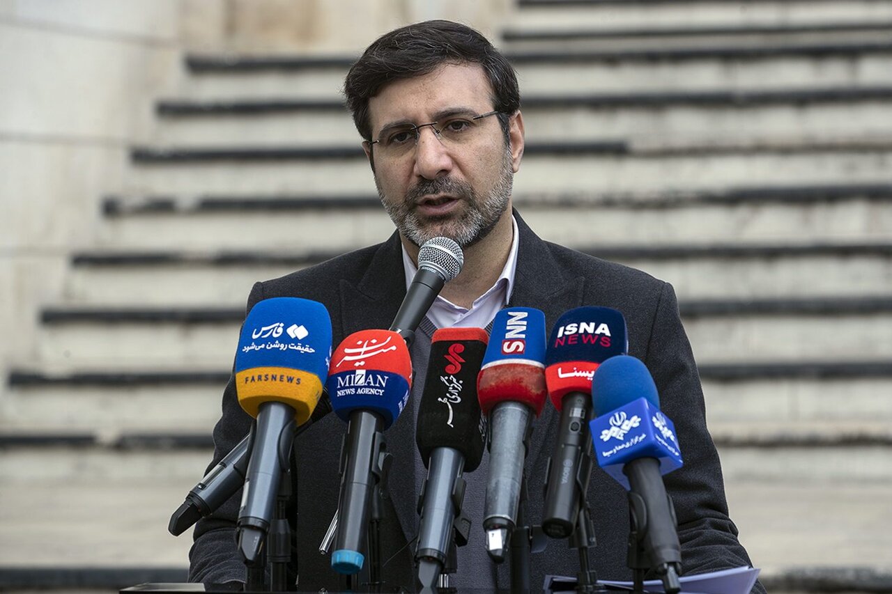 از  محکومیت اقدام تروریست‌های مسلح اصفهان تا آغاز ثبت‌نام انتخابات میان‌دوره‌ای خبرگان