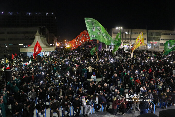 جشن میلاد امام جواد(ع) و گلباران حرم مطهر رضوی