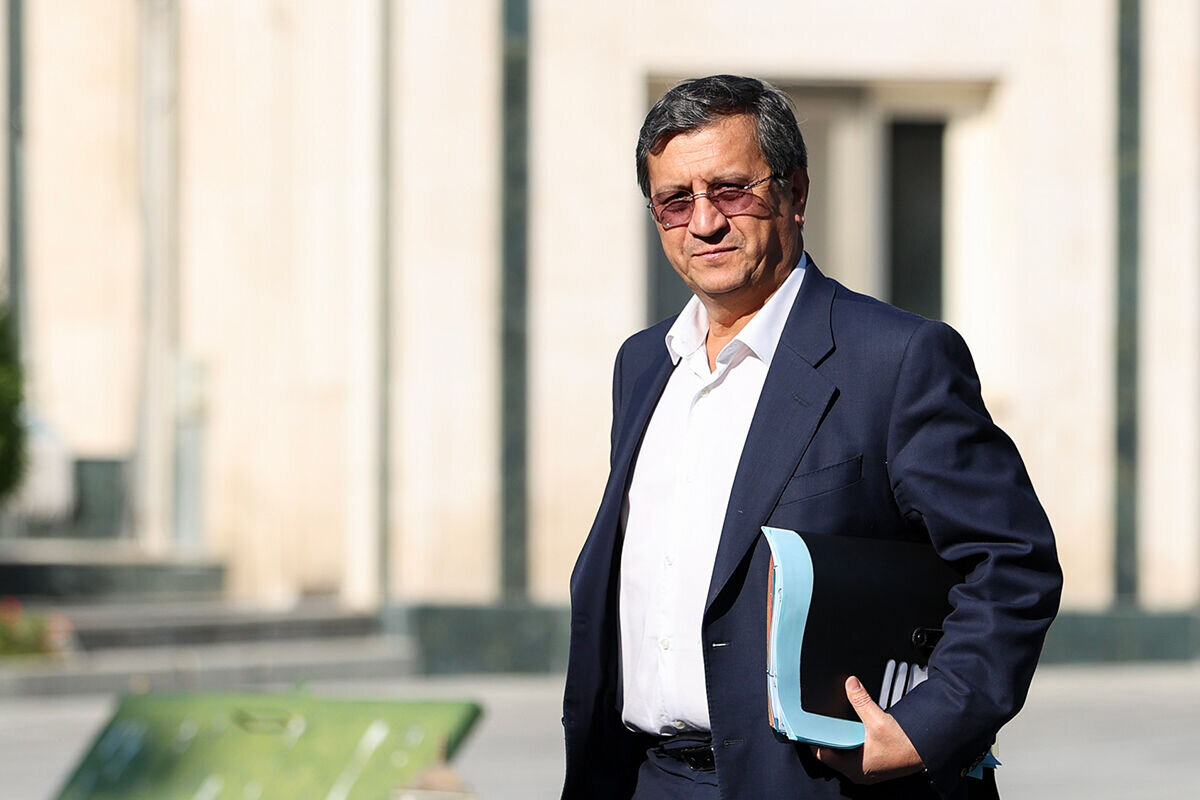 استیضاح همتی؛ فرصتی برای اصلاحات اقتصادی