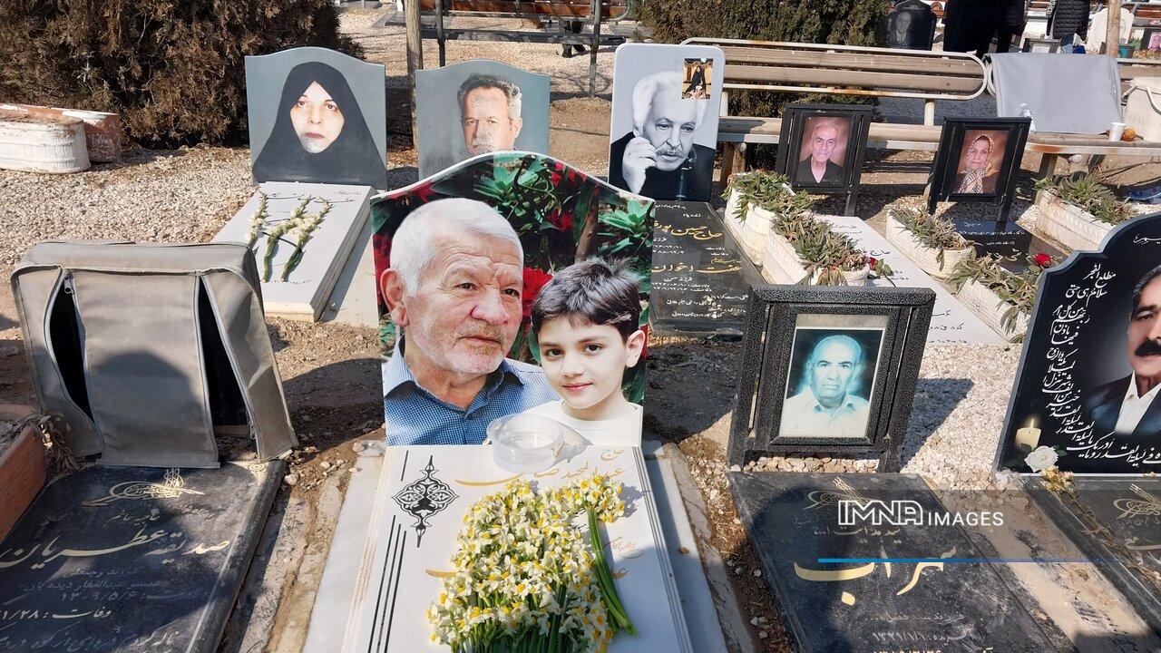 دقایقی با راست قامتان آرمیده در باغ رضوان در روزی بهنام «پدر»