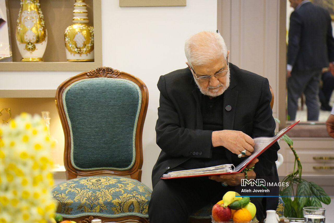 میناکاری، هنری از جنس آتش و خاک، میراثی زنده از تاریخ ایران