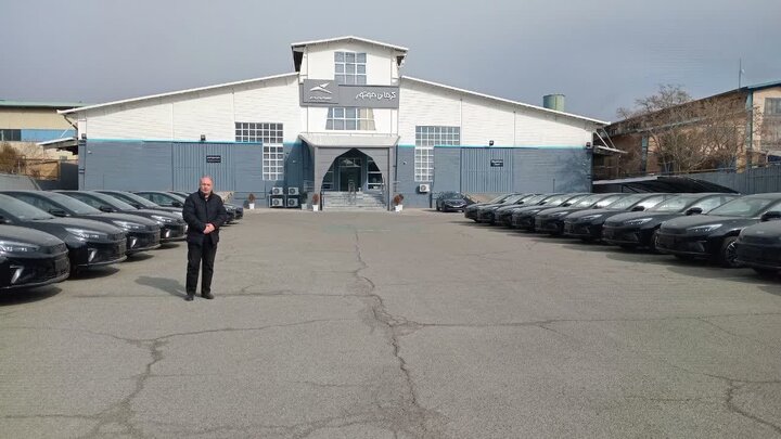 ۵۰ دستگاه تاکسی برقی در راه اصفهان