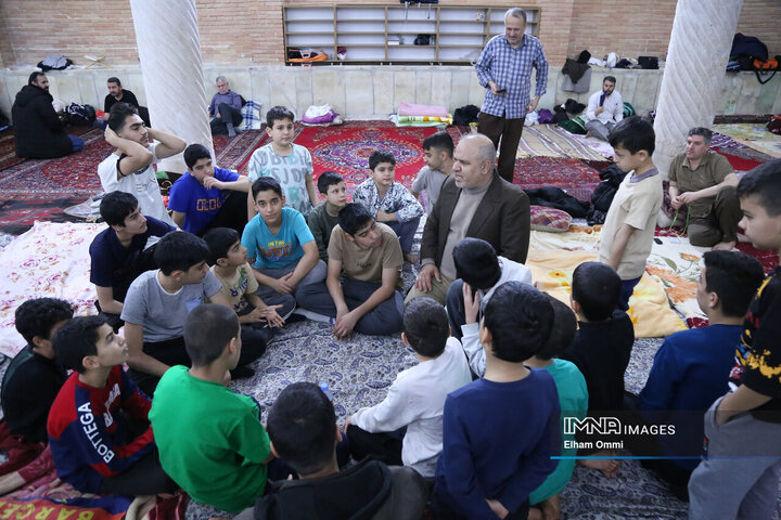 ۷۰ درصد معتکفان کردستانی دانش‌آموزان هستند