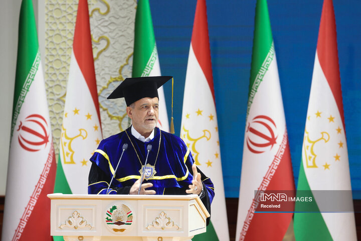 حضور در دانشگاه علوم پزشکی ابوعلی سینای تاجیکستان