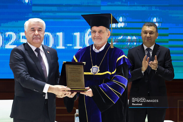 حضور در دانشگاه علوم پزشکی ابوعلی سینای تاجیکستان