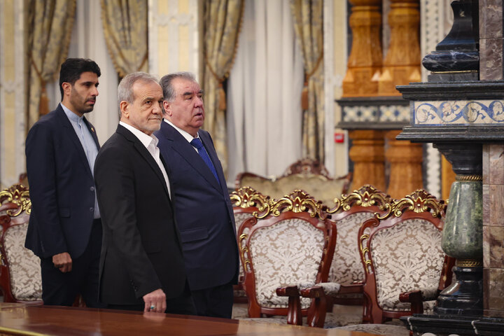 بازدید رئیس جمهور از کاخ نوروز تاجیکستان